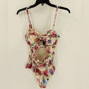 💐NWT BEACH RIOT KNOTTED IVORY AND PINK SWIMSUIT FP